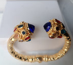 Bracciale rigido in stile bizantino placcato oro 24k di Rachele Falvo con quarziti blu e topazi colorati