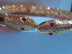 Bracciale serpente in oro galvanico su bronzo con tormaline rosa naturali