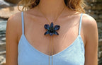 Collana Orchidea Blu Notte in Resina