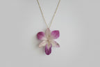 Collana con Vera Orchidea Rosa e Bianca in Resina – Gioiello Artigianale Unico