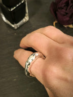 Anello in argento puro su base resina artigianale misura 11 gioiello unico