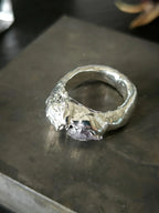 Anello artistico in argento puro e resina misura 20 gioiello unico artigianale