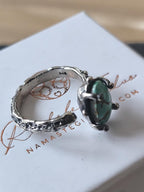 Anello in argento regolabile con turchese naturale ovale