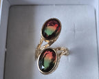 Anello regolabile in oro galvanizzato su bronzo con ametrine naturali verde e rosa