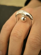 Anello scultura in argento puro e resina artistica fatto a mano misura 7 regalo donna