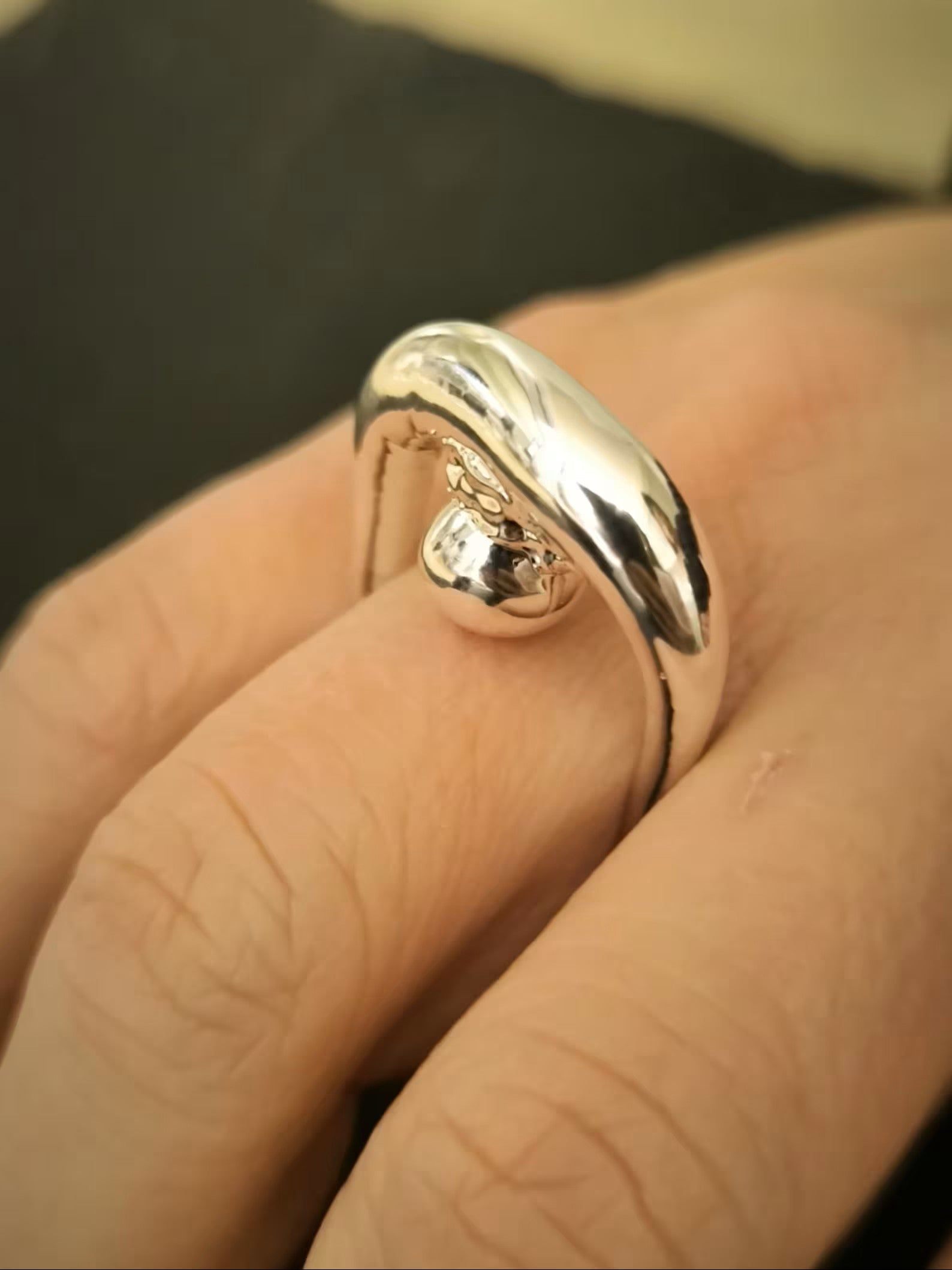 Anello scultura in argento puro e resina artistica fatto a mano misura 7 regalo donna