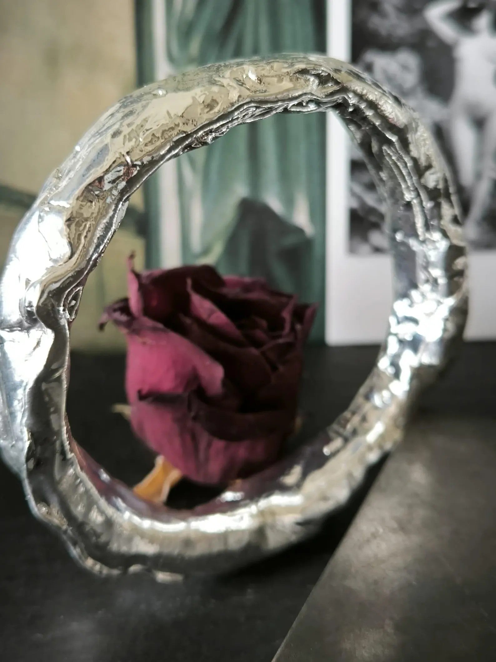 Bracciale artistico in argento puro e resina scultorea gioiello artigianale unico