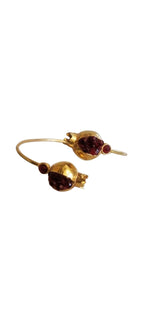 Bracciale regolabile artigianale in oro su bronzo con melograni e granatini naturali sfaccettati