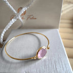 Bracciale in oro opaco su bronzo con quarzite rosa naturale sfaccettata regolabile