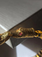Bracciale serpente in oro galvanico su bronzo con tormaline rosa naturali