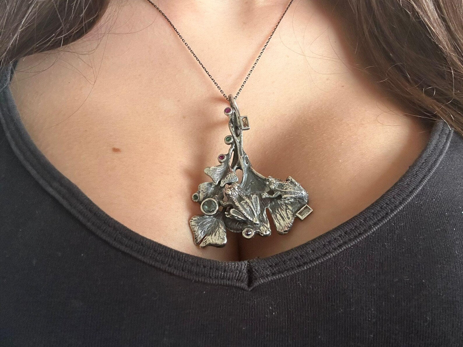 Ciondolo in Argento Massiccio con Tormaline Naturali e Radice di Rubino – Con Catenina