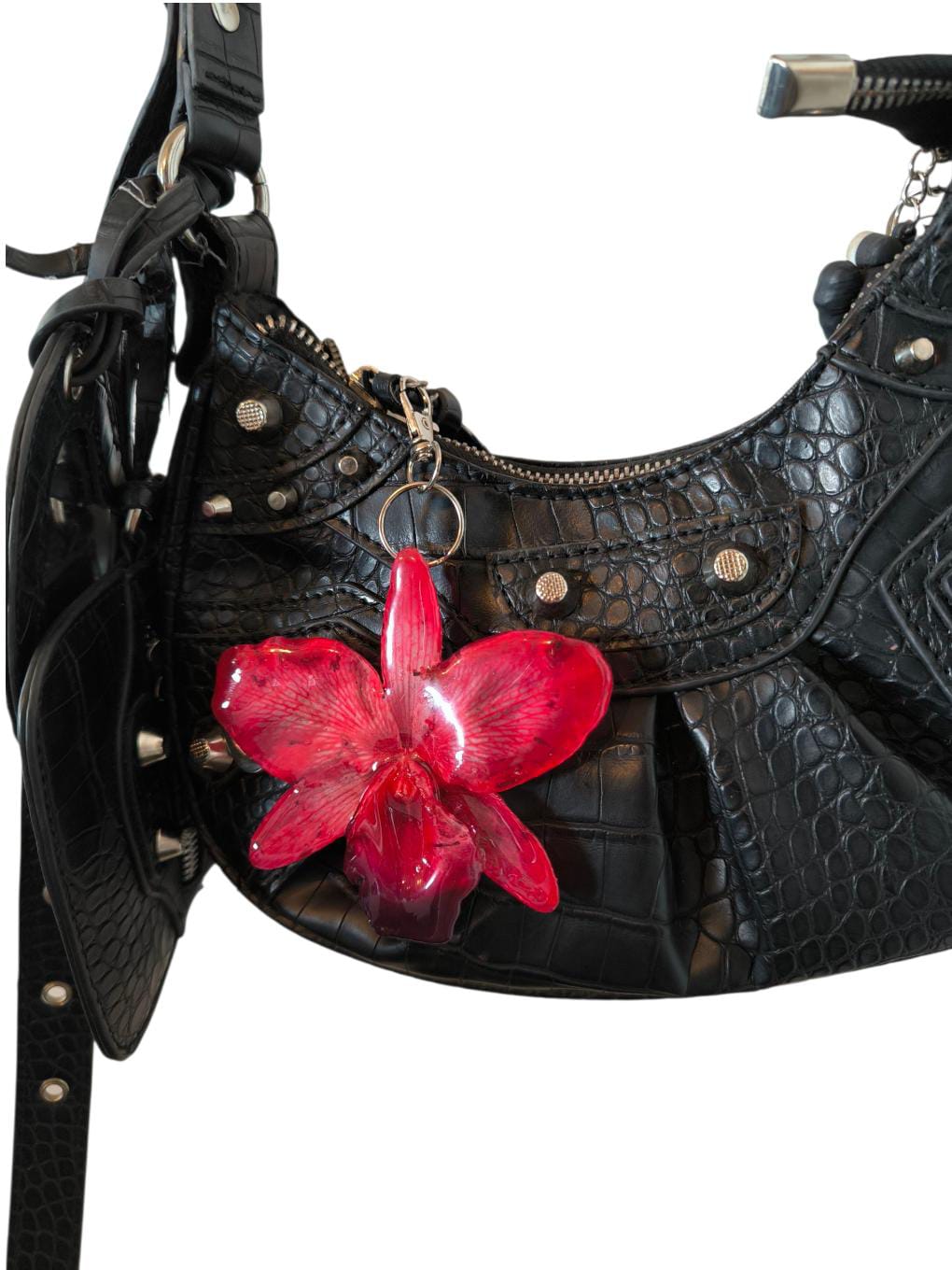 Ciondolo orchidea rossa vera in resina trasparente, pendente floreale artigianale per borsa o collana