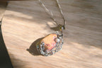 “Collana in argento 925 con sirena, stelle marine e ambra grigia naturale”