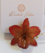 collana orchidea arancio rossa resina saliscendi oro galvanizzato elegante