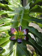 “Collana con orchidea Dendrobium Green Emerald resinata e catenina oro”