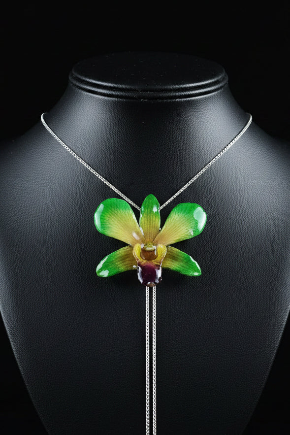 collana orchidea dendrobium verde bocca viola resina saliscendi oro argento regolabile elegante