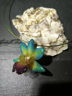 collana orchidea nobilis resina girocollo acciaio rigido nickel free verde turchese