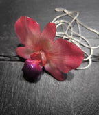 collana orchidea rossa naturale resina saliscendi argento regolabile gioiello artigianale
