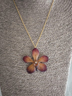 collana orchidea vanda arancio marrone resina catenina oro galvanico elegante