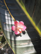 collana orchidea vanda rosa in resina elegante