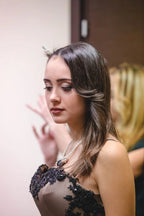 Collana in oro su bronzo con onice naturale viola blu nero e perle bianche