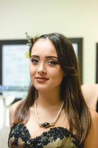 Collana in oro su bronzo con onice naturale viola blu nero e perle bianche