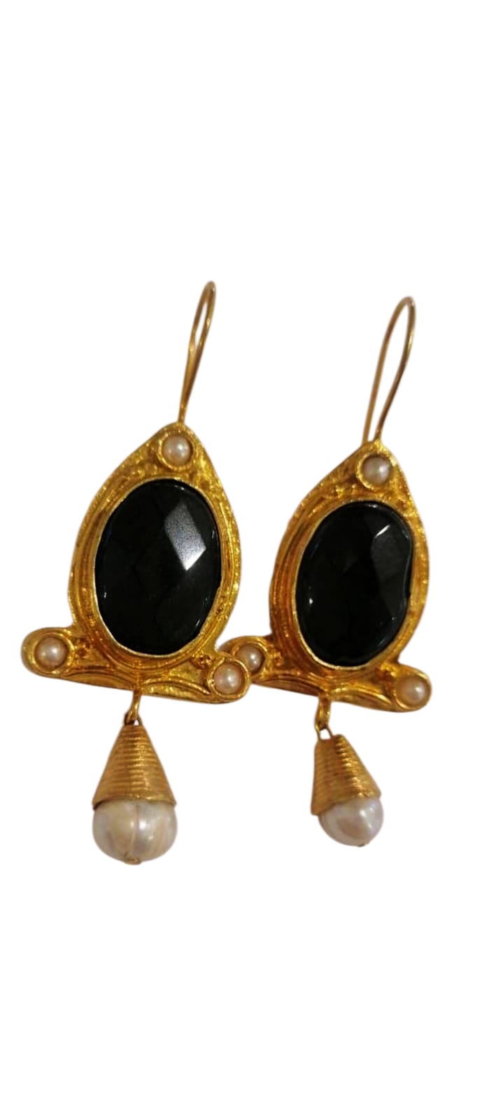 Orecchini stile Etrusco Bizantino in oro su bronzo con perle naturali e onici neri – Gioielli artigianali Made in Italy