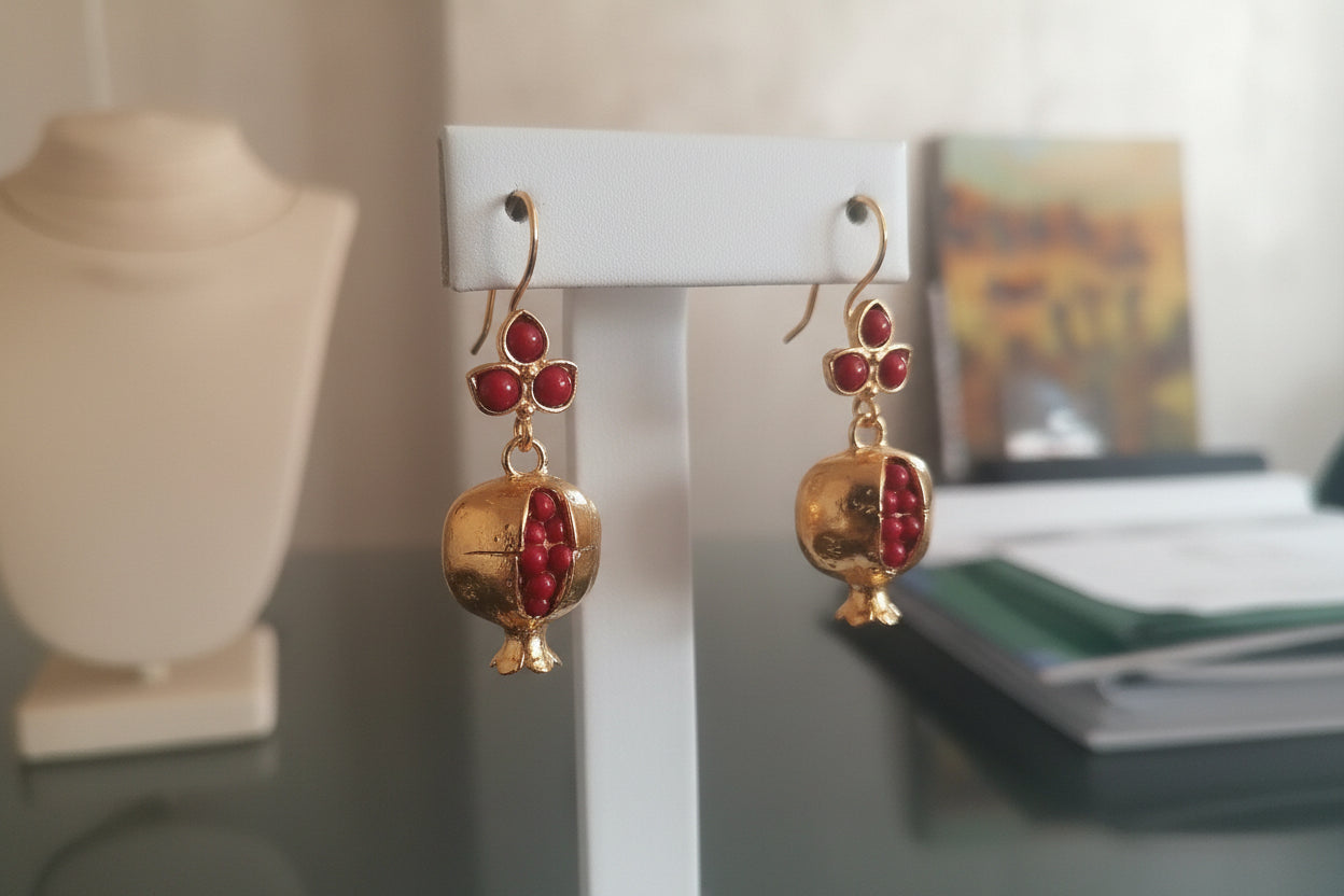 Orecchini melagrana in oro su bronzo con coralli rossi naturali