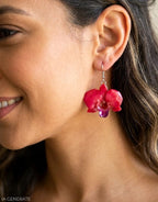 Boucles d'Oreilles Orchidées Naturelles en Résine et Crochets en Argent – Légères et Élégantes