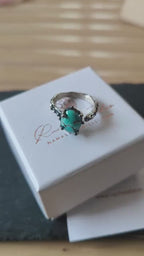 Anello in argento regolabile con turchese naturale ovale