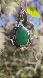 “Collana in argento 925 con giada verde da 24 carati e tormaline naturali”